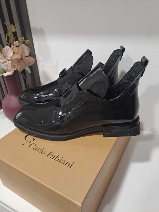 Carlo Fabiani естествена лачена кожа, нови, н-р40