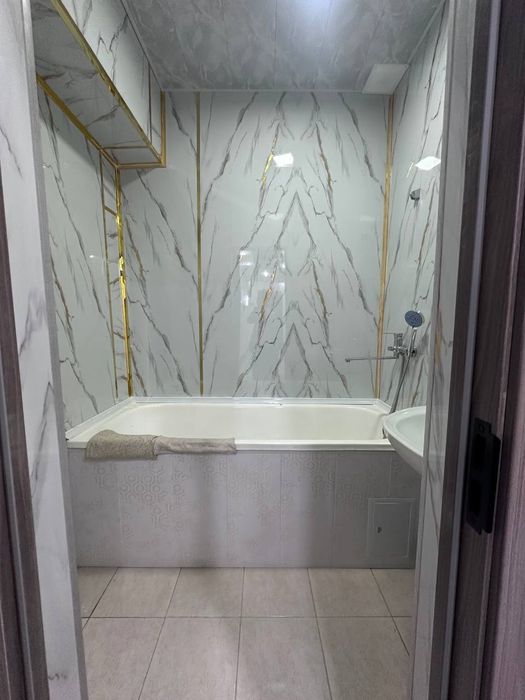 Navoi Shaxar markazidan 3xonalik kv