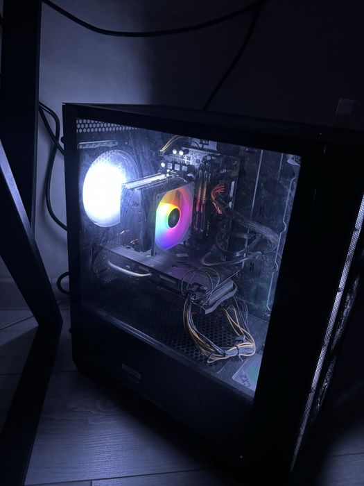 Комп                                                                !