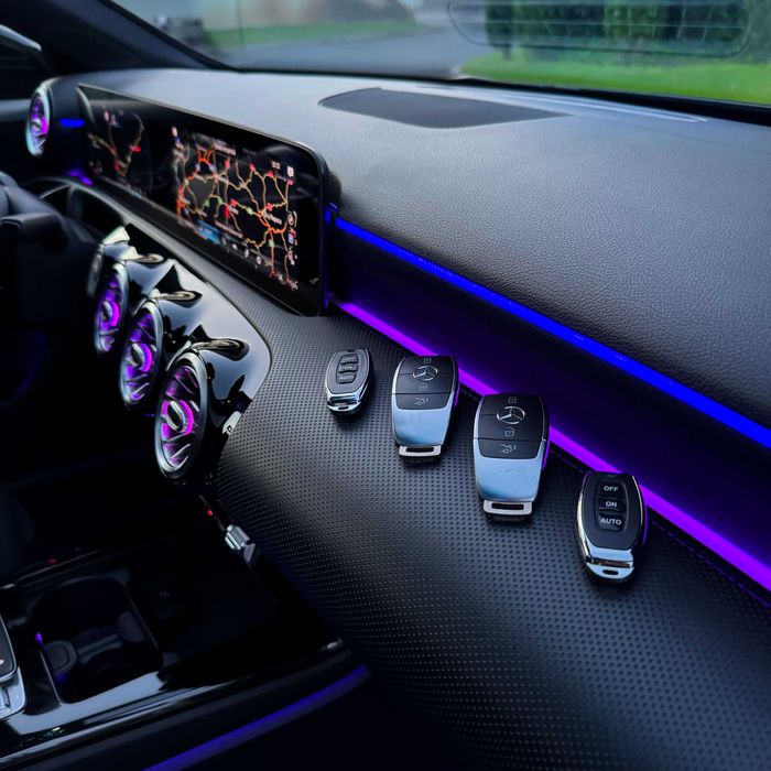 Mercedes-Benz A-Class AMG Display Panoramic Ambiental Plafon Instelat