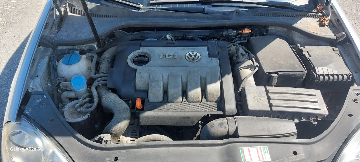Golf 5 Variant 2008год. 1.9 105