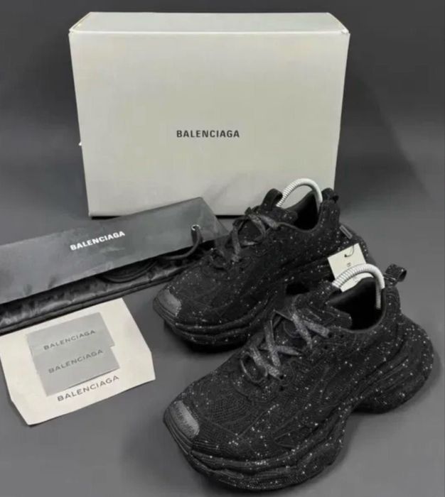 Balenciaga xl s kamuni