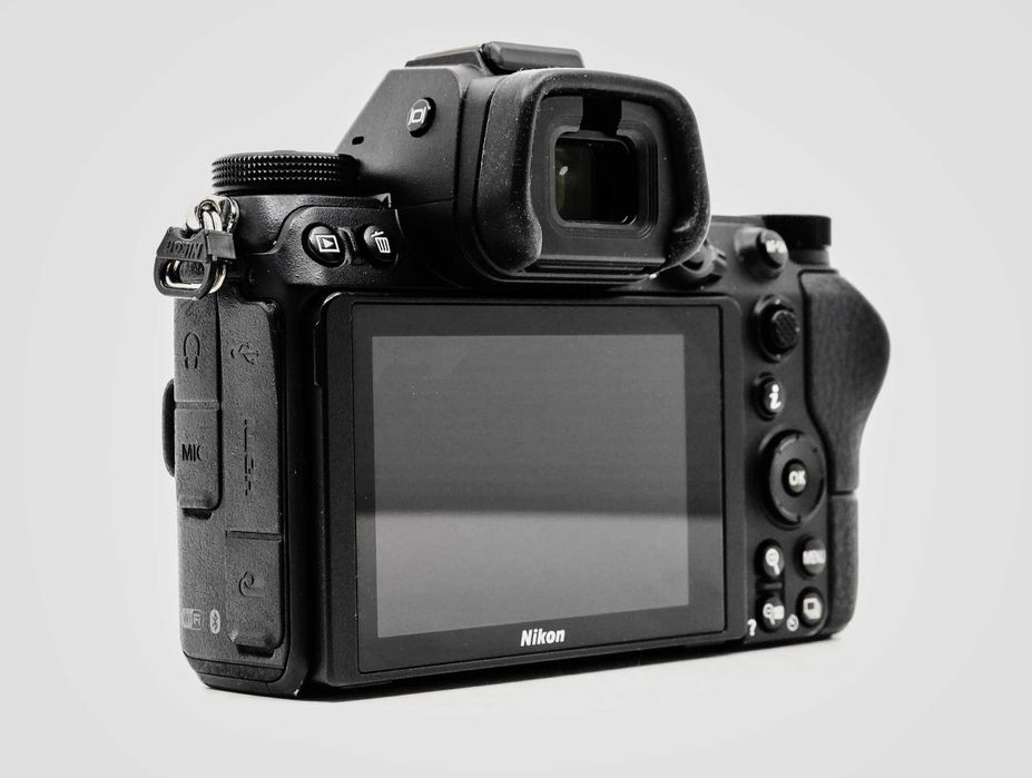 Nikon Z6 Aparat Foto Mirrorless 24.5MP body + husa