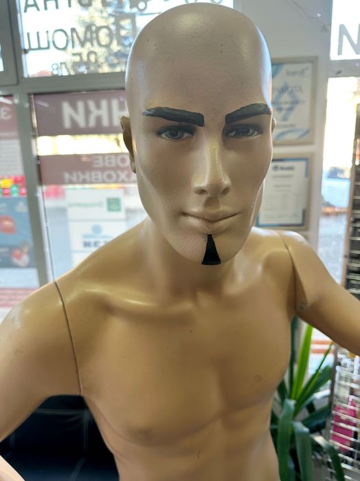 Манекен Витринен Лукс