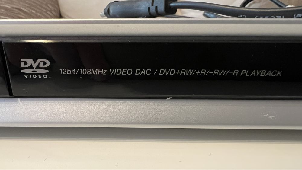CD/DVD плеър Sony