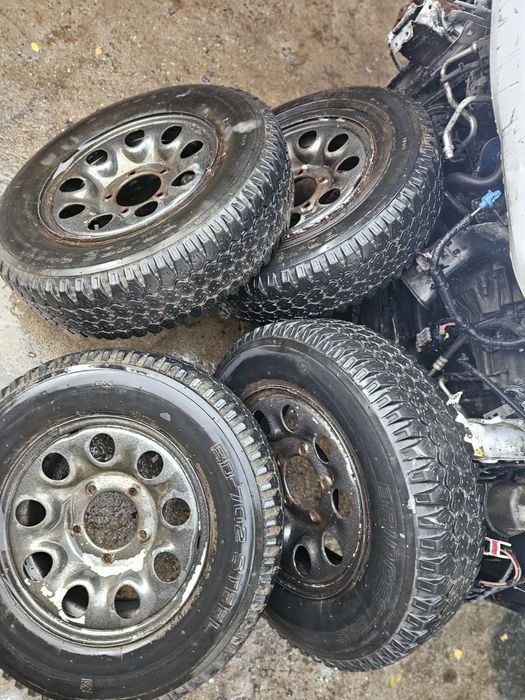 Set de 4 roți suzuki 195R15 adica jante+anvelope vitara samurai feroza