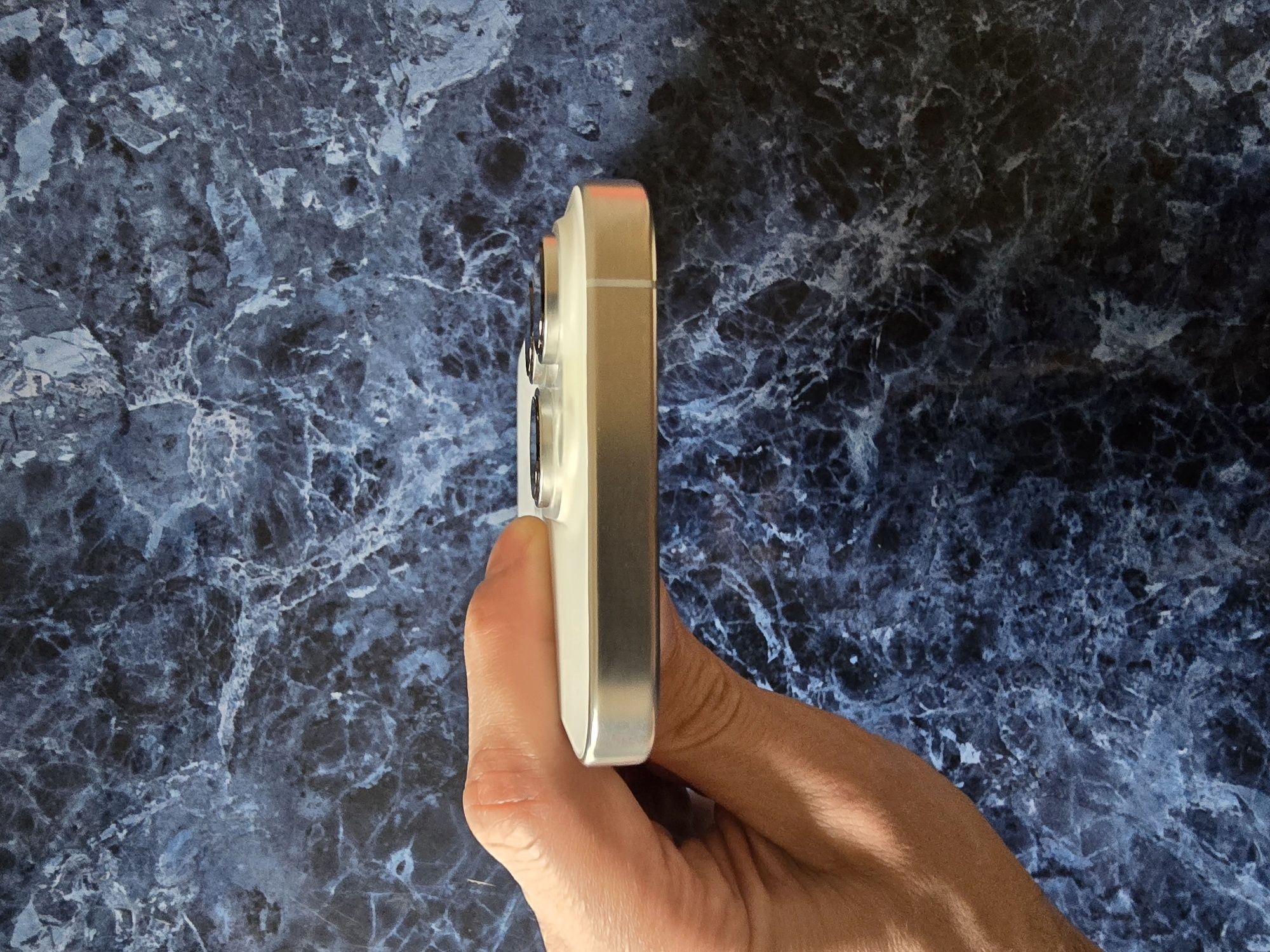 iPhone 16 Pro  White 128GB Liber de retea CA NOU