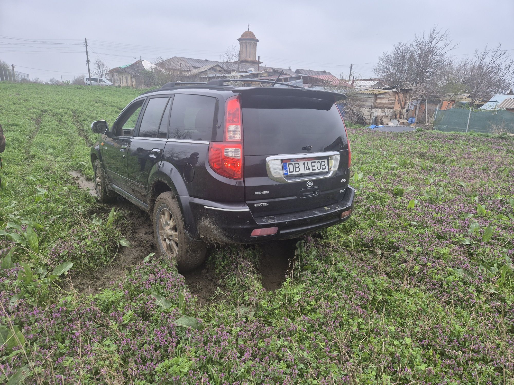 Vând mitsubishi hover