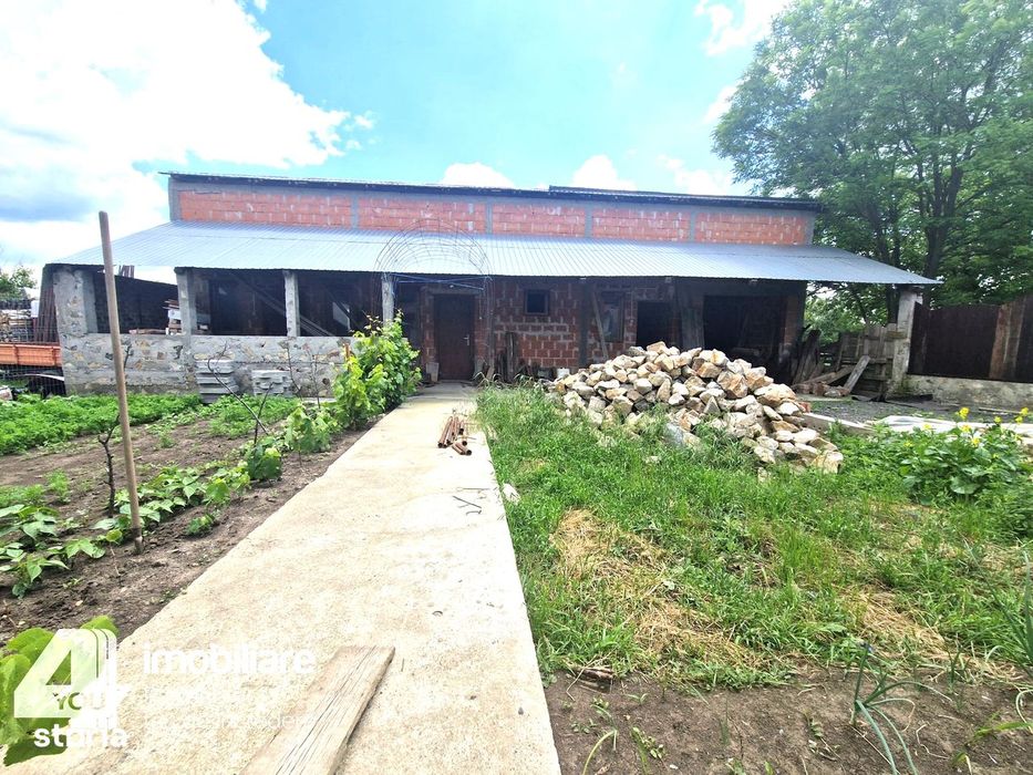 Casa in Loc. Pecica, teren 1602 mp, fs.17 ml, termoteca