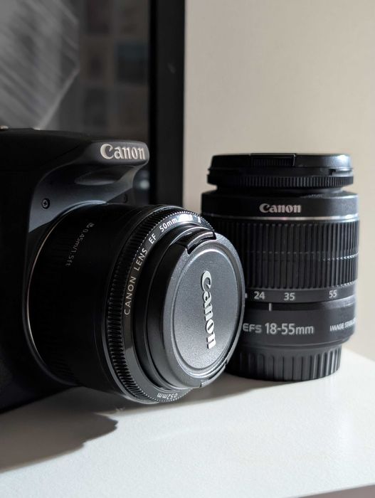 Canon EOS 650D (Rebel T4i) тяло + 50mm f1.8 + 18-55mm f3.5-5.6 обектив