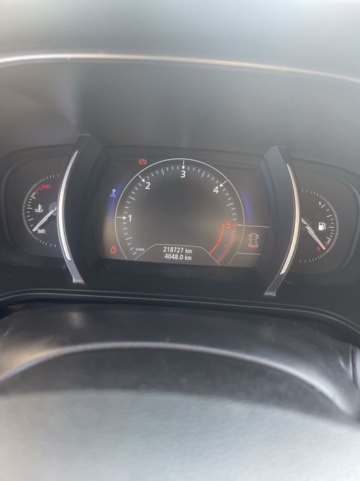 Renault Megane IV Break 1.5 dCi 110 CP / schimb si cu clio +diferenta