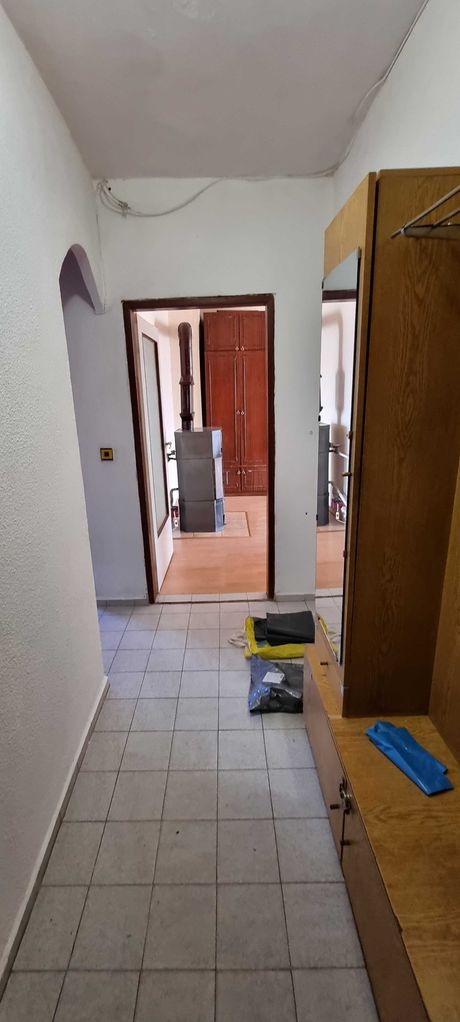 Продава се Двустаен апартамент в Разград, Орел - 59 кв.м за 951 €/кв.м - Снимка #8
