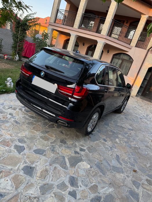 Vand/schimb BMW x5 an de fabricatie 2017  ofer diferenta