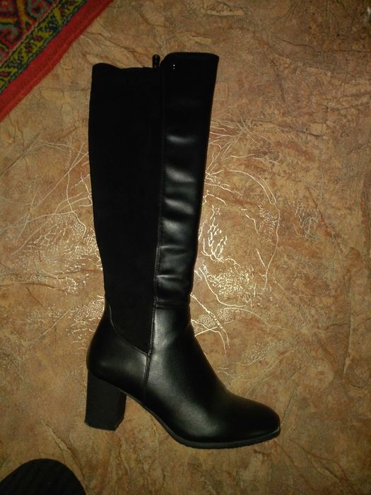 Продам новые сапожки