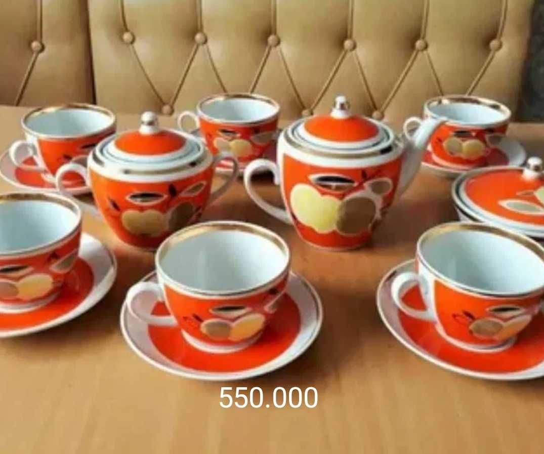 Винтажный чайный сервиз