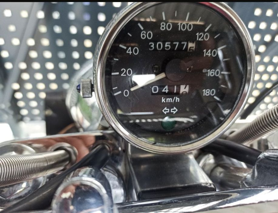 Suzuki intruder VS 600 - A2