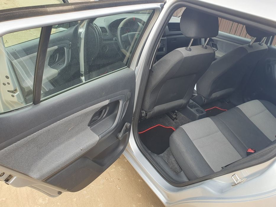 Vând Skoda Fabia 2013 Motor 1.2 Benzină