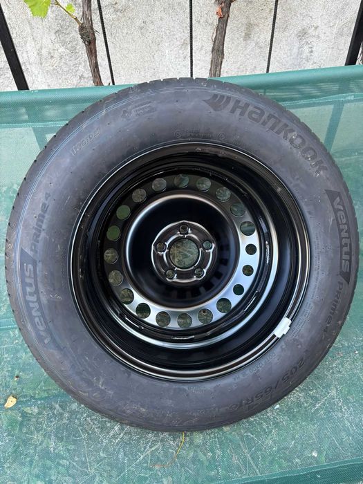 Jante noi  otel cu cauciucuri noi Hankook205/65R16 FORD/Vara-ORIGINALE