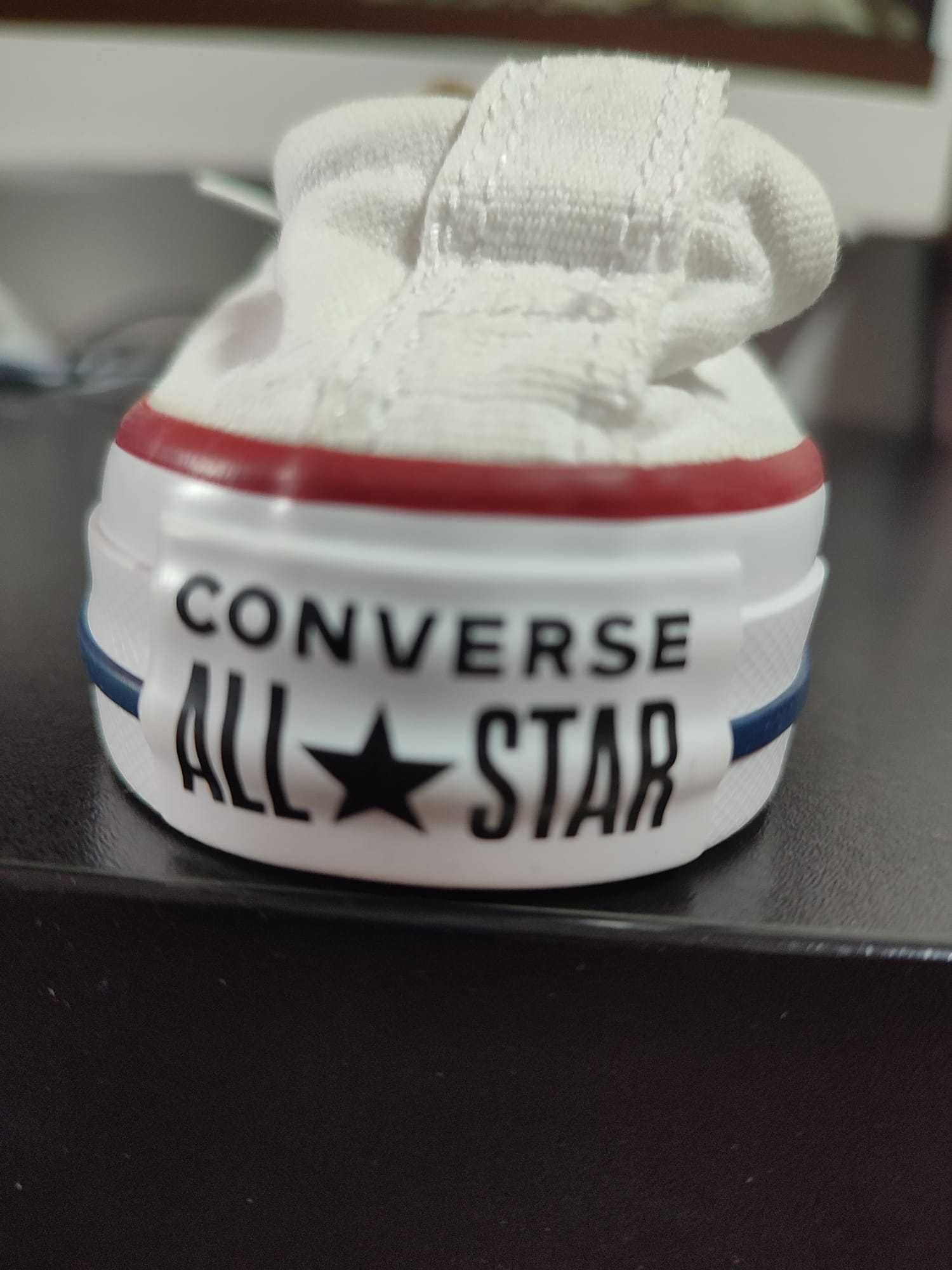 Vând teniși Converse CHUCK TAYLOR SHORELINE-noi