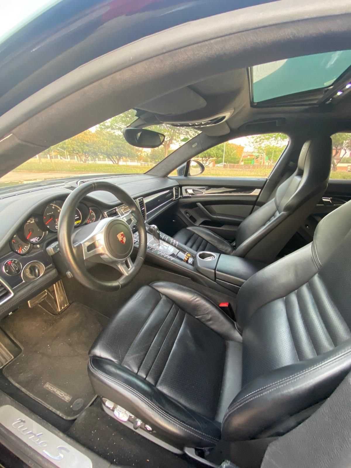PORSCHE Panamera 4.8 Turbo S