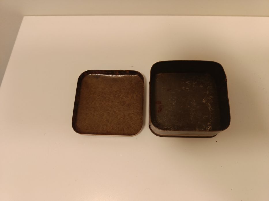 Кутия от шевна машина Гринцнерь