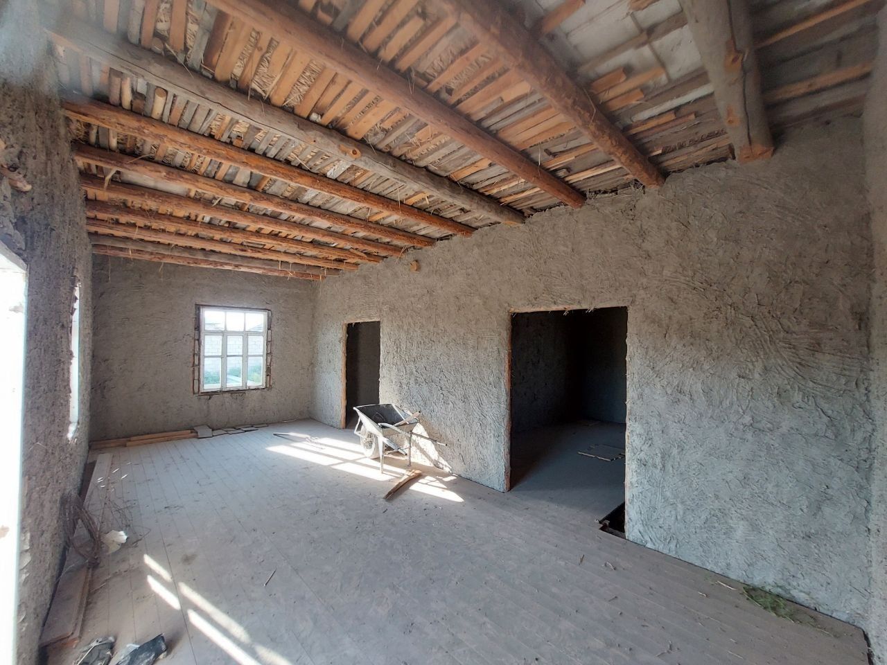 Kogon shaharda hovli sotiladi