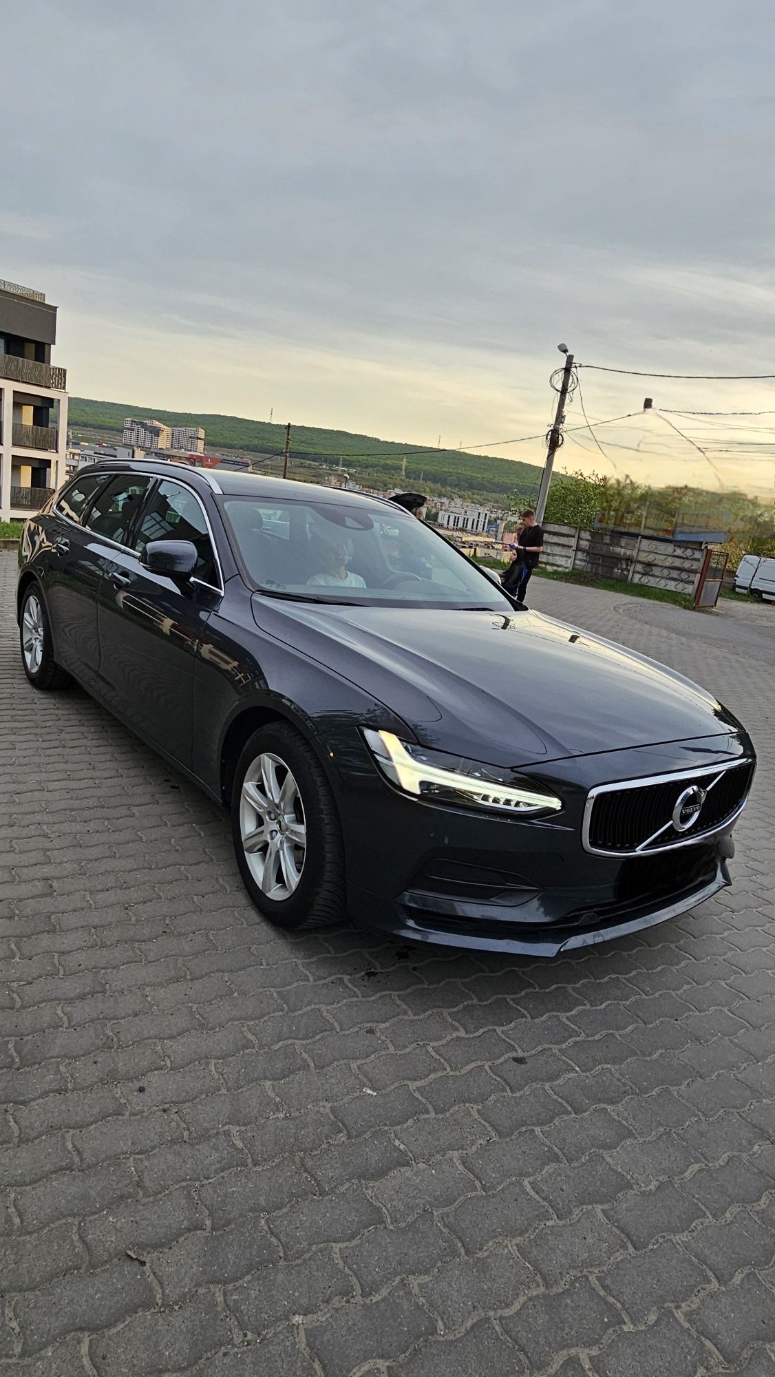 Volvo v90 / 2018 / 2.0