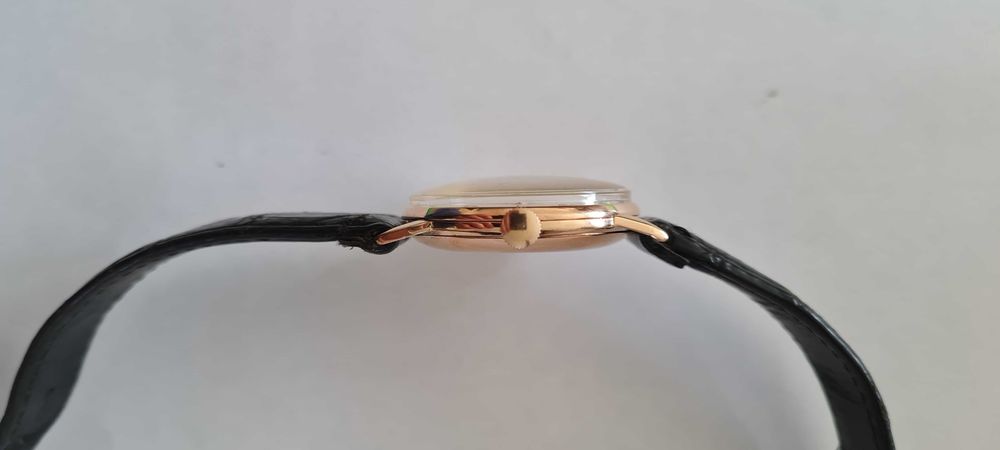 Rolex Precision Full Size Vintage Mens - 18K Gold