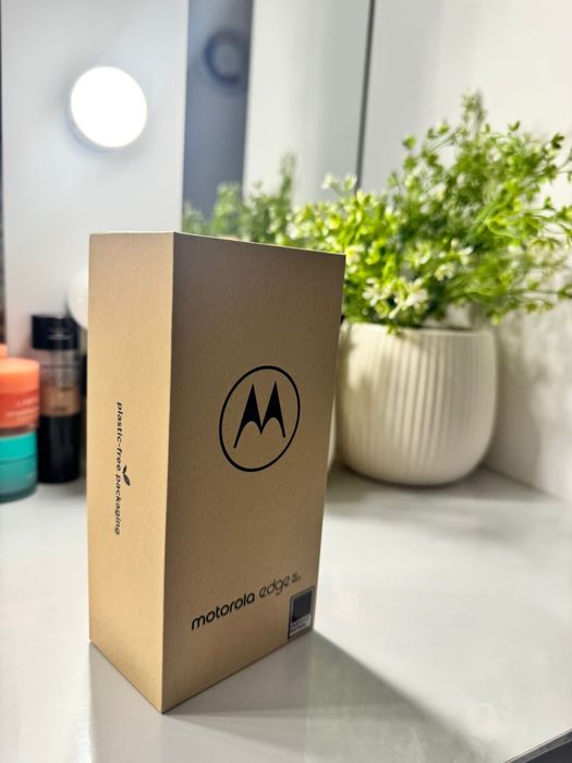 Telefon Mororola Edge 40 Neo