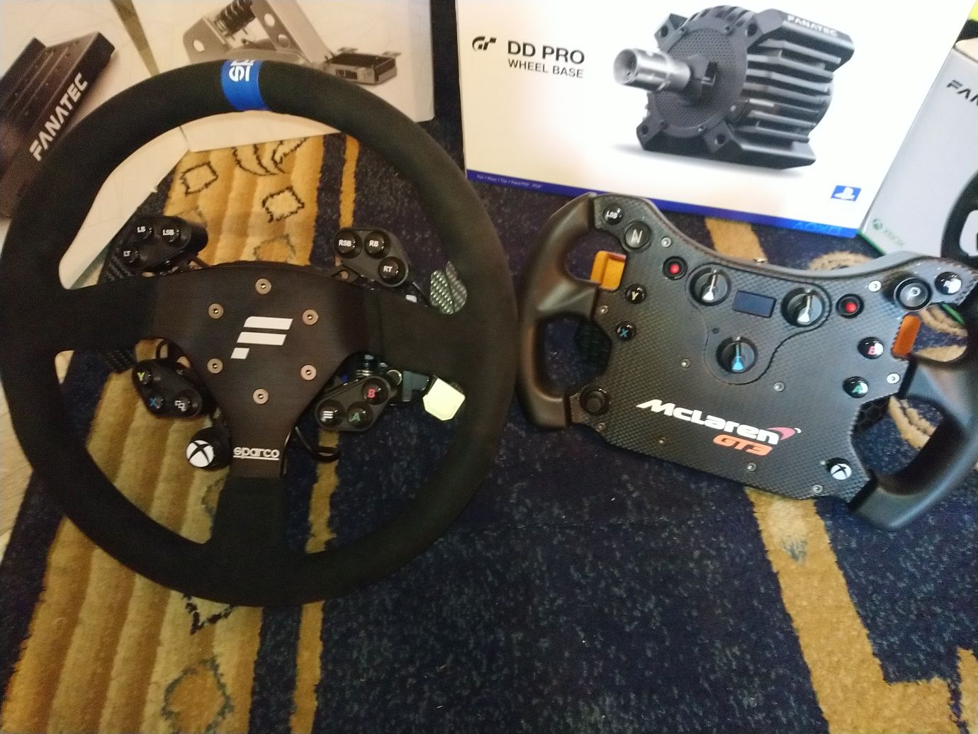 Продам автосимулятор на основе fanatec dd pro с кокпитом