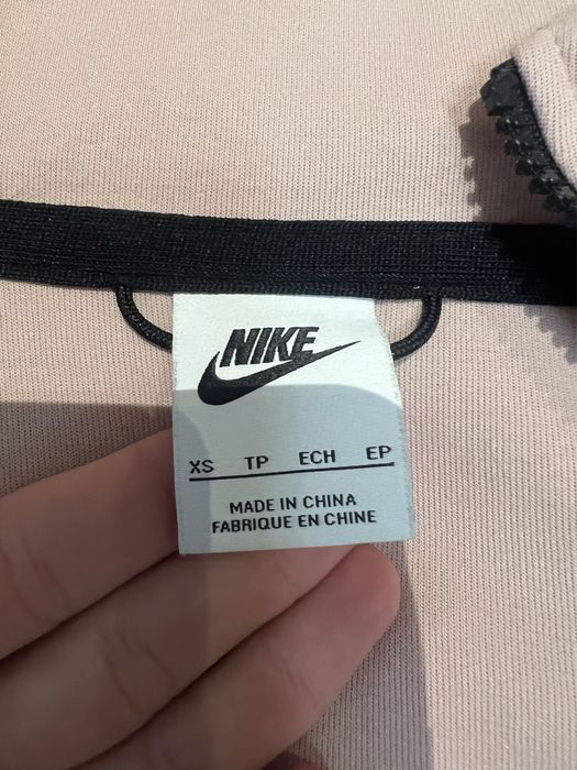 hanorac Nike Tech fleece marimea Xs