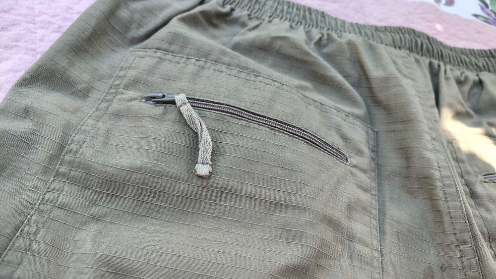 Pantaloni scurti Henry Morell marime M, oliv