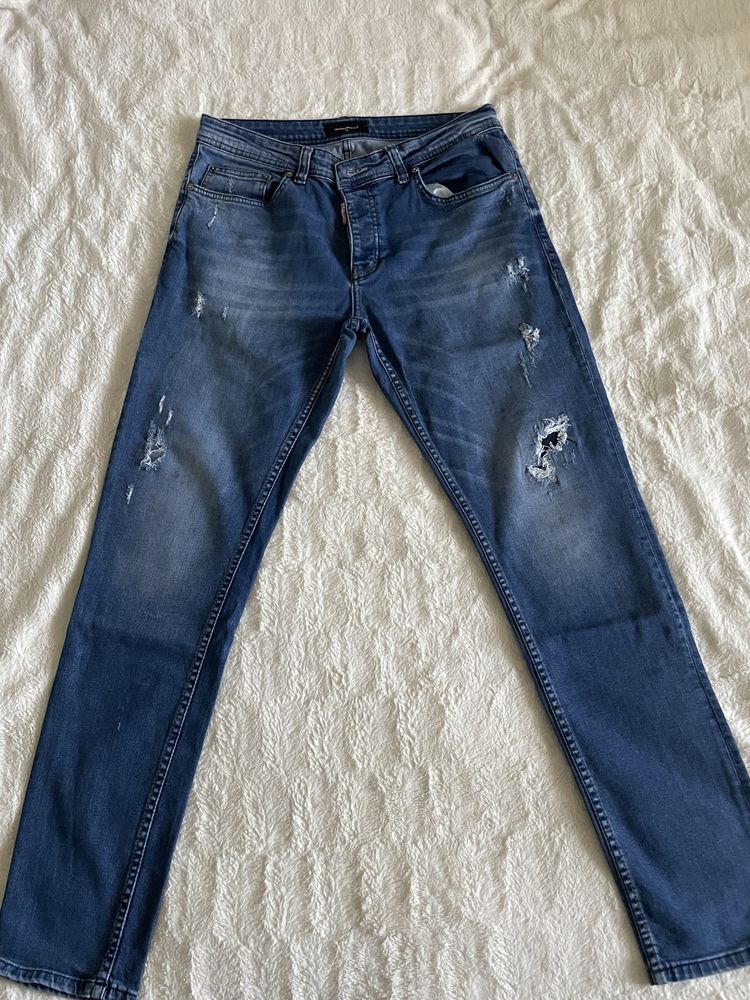 Blugi Dsquared 2 pentru barbati
