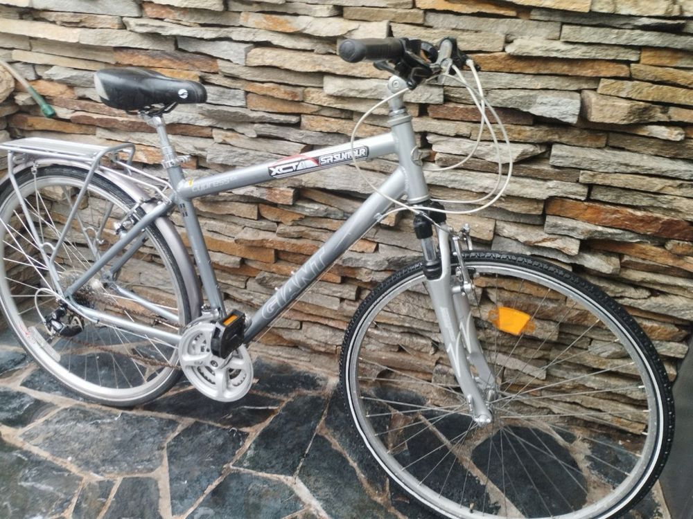 28 цола градски велосипед Giant cupress ex