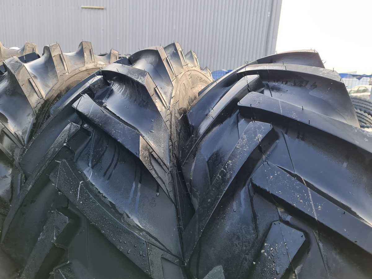 Anvelope noi 15.5-38 MONTANA 14 pliuri cauciucuri tractor U650 spate