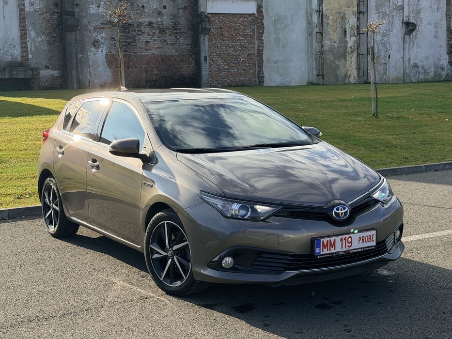 Toyota Auris 1.8 Hybrid