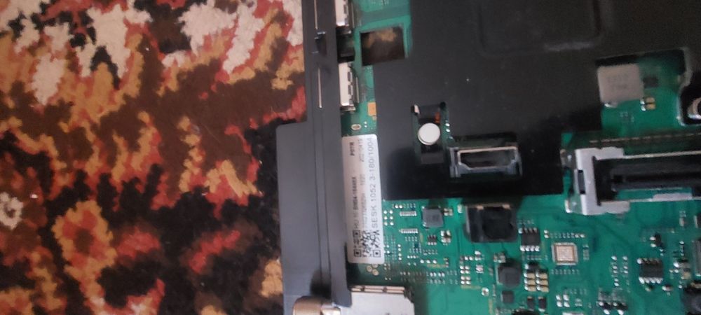 Placz de baza samsung QE50Q60AUU