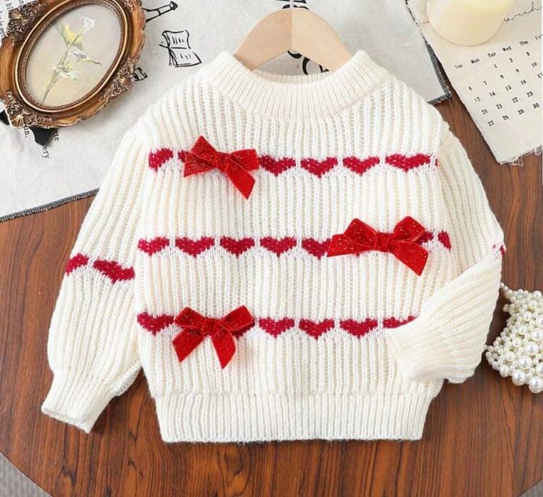 Детски празничен пуловер