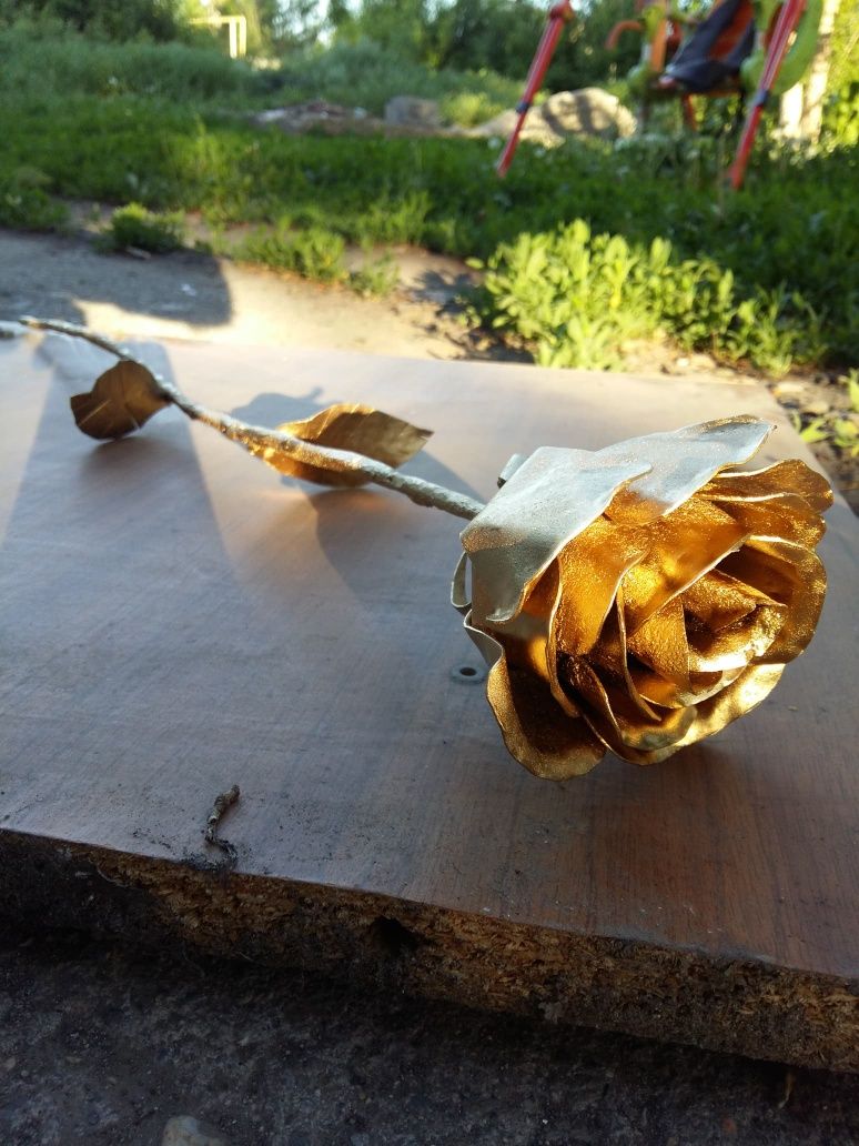 Вечная роза ручной работы