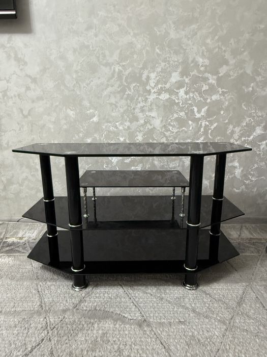 Тумбочка для телевизора