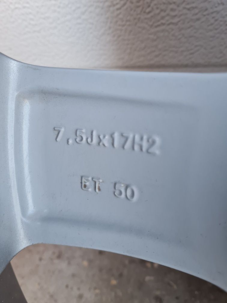 Оригинални джанти за Фолсваге Тоуарег VW TOUAREG R17 5x130 ET50 7.5J