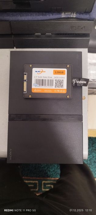 PlayStation 2 SSD 128 GB mod qilingan