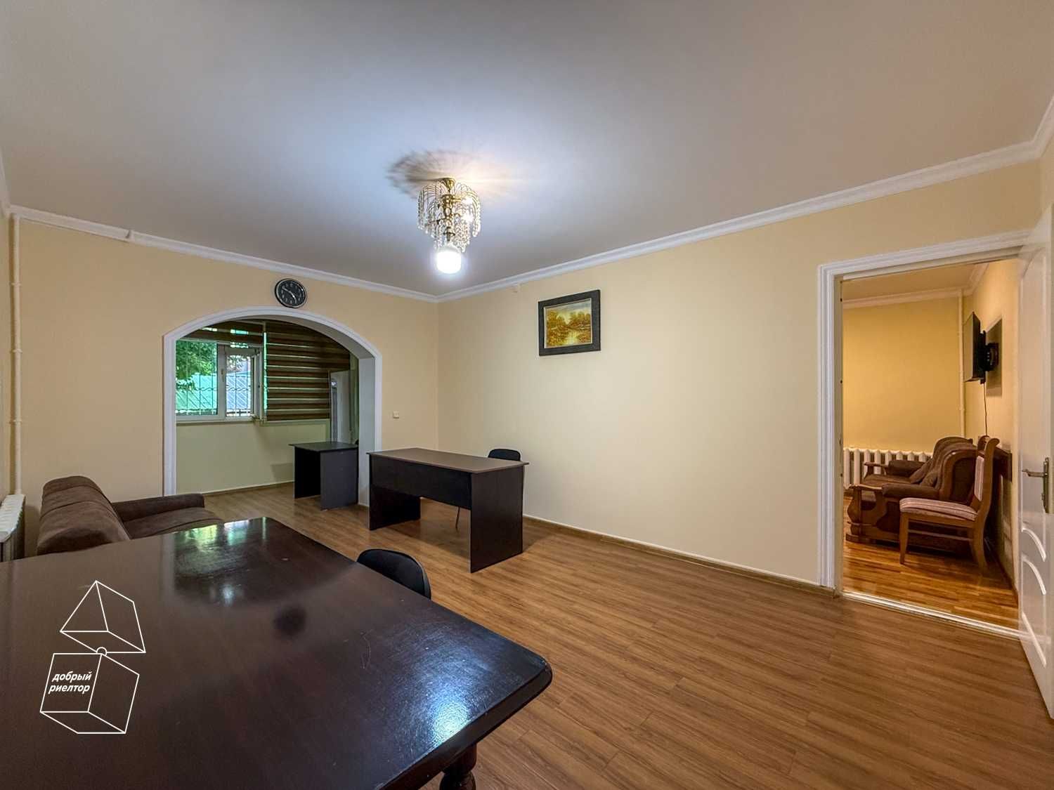 (Добрый) Офис возле метро Ташкент, 154 м², 1 этаж, Парковка