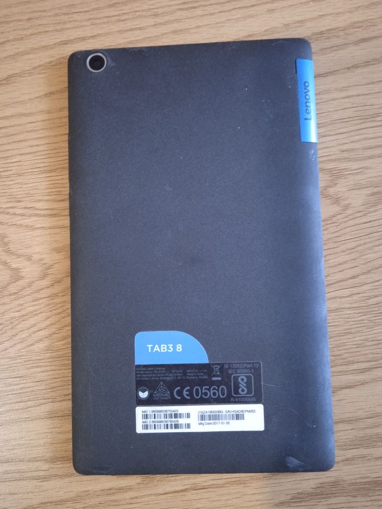 Таблет Lenovo Tab 3
