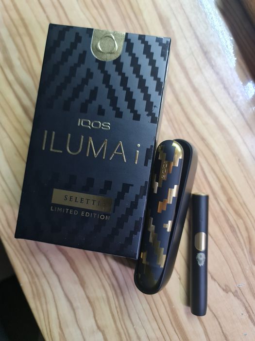 IQOS ILUMA i Seletti Limited Edition Personalizat Leu