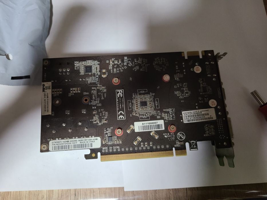 Видеокарта gtx 550 ti 1gb ddr5 128bit