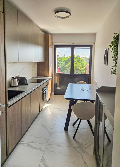 Apartament 2 camere de închiriat Herăstrău Parkview, Etaj 3/7 70 mp