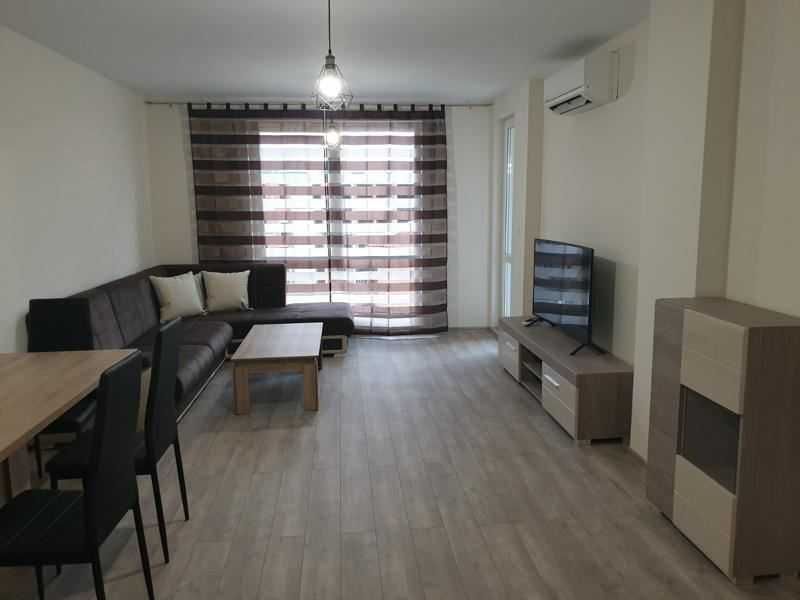 Дава се под наем Двустаен апартамент в Пловдив, Христо Смирненски - 75 кв.м за 382.5 € - Снимка #6