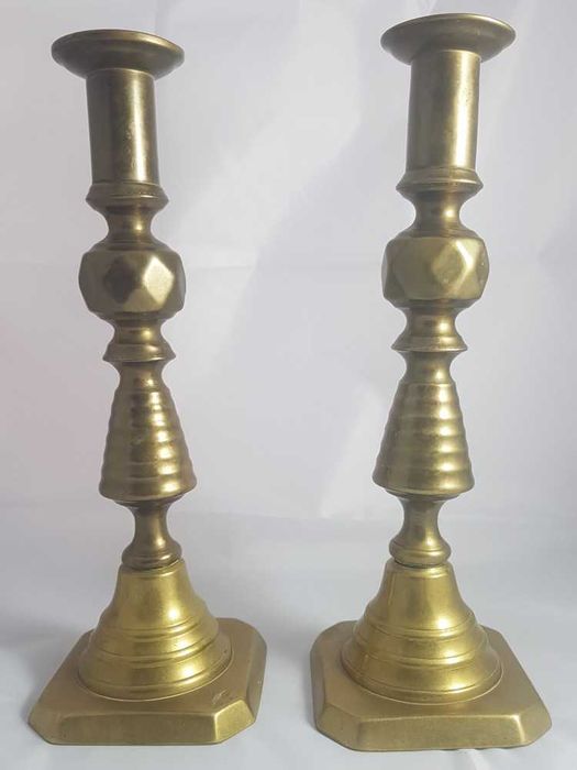 Sfesnice vechi din bronz sex.XIX