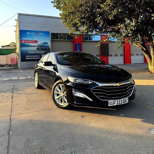 Водитель с личным авто. Авто Малибу-2 турбо